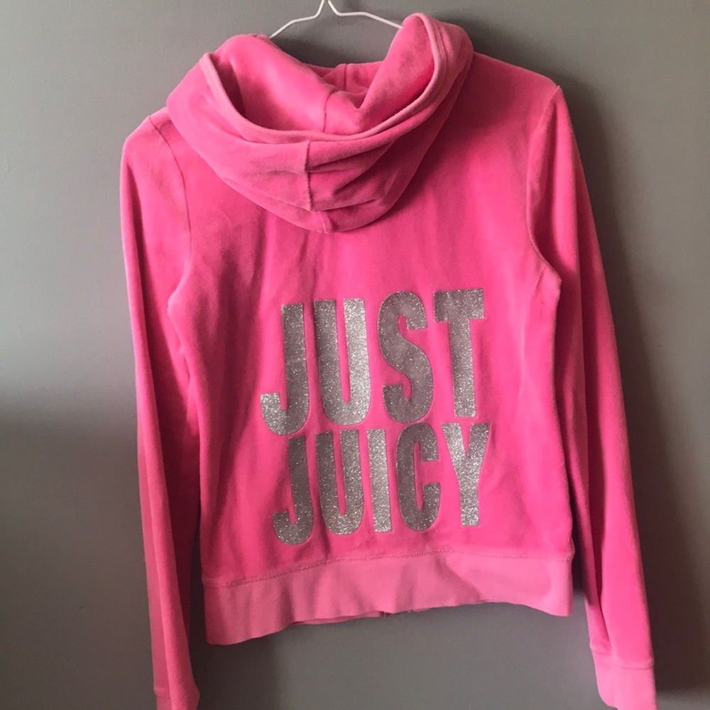 “Just juicy” juicy couture zip up!